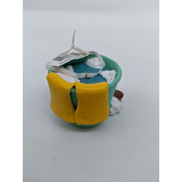 Hallmark Ornament - Worlds Best Housekeeper - Picture 2 of 2